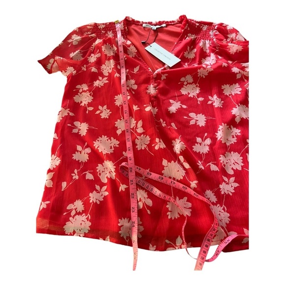 COLLECTIVE Conceps flutter sleeve floral top size Medium.  New with tags. - Picture 5 of 8